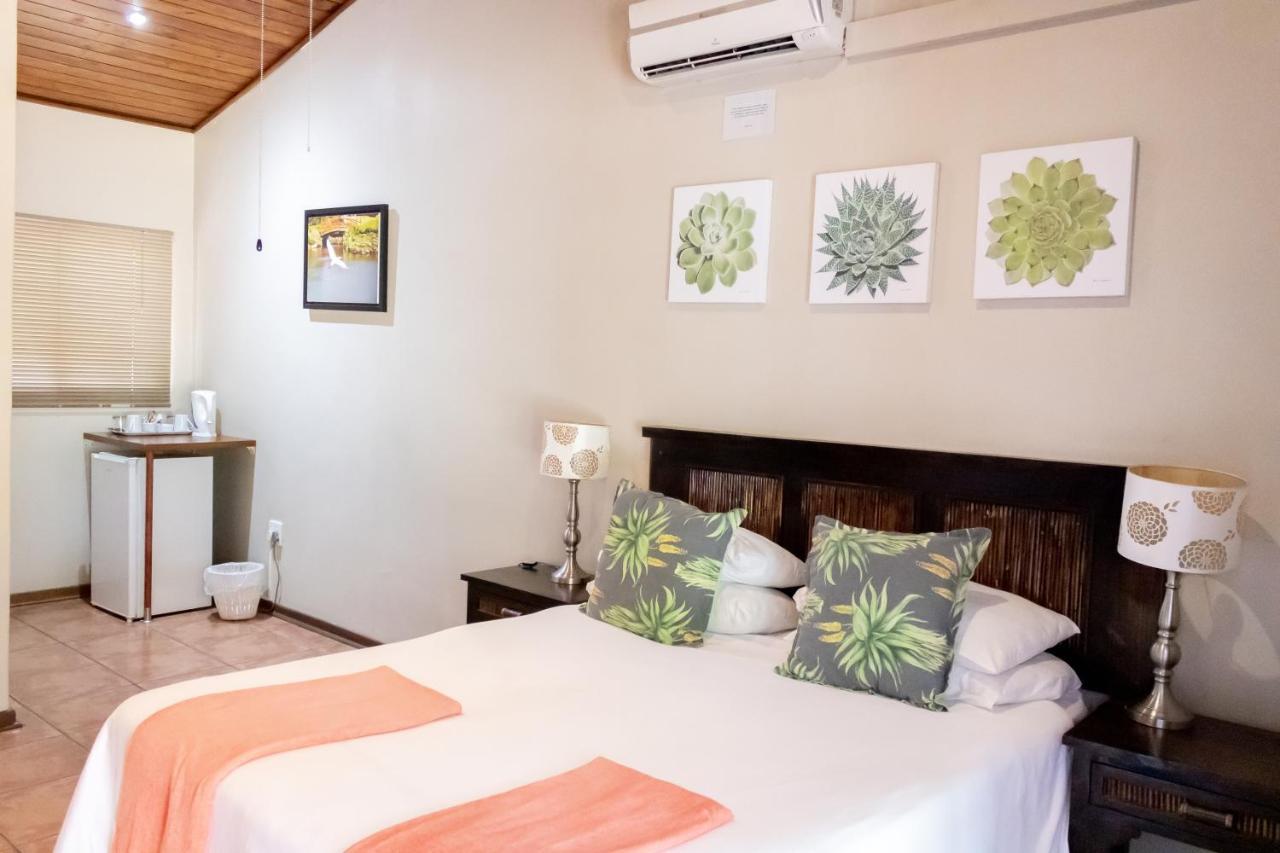 Sunbird Lodge Палаборва Екстериор снимка